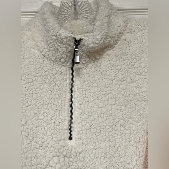 Maurice’s Sherpa Zipper Sweatshirt Cream/Peach/Brown Size Small - Picture 4 of 6